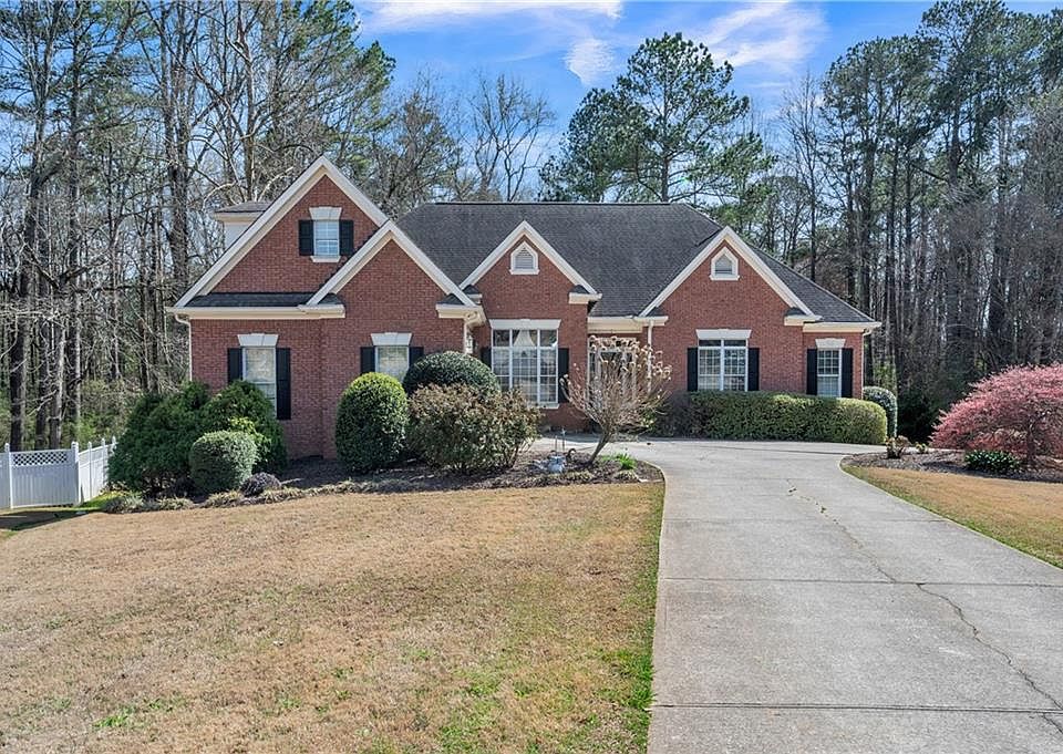 1st image of 1490 Highland Lake Dr