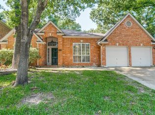 1802 Haydenbend Cir, Grapevine, TX 76051