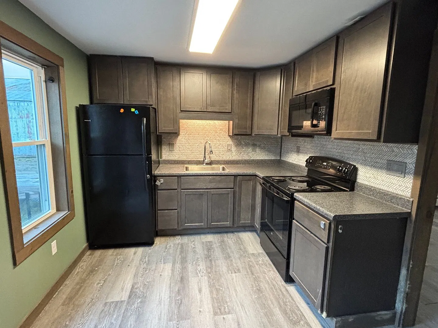 Beautifully Updated Two-Bedroom Townhouse Adams, MA | $1,500/Month — Photo 3
