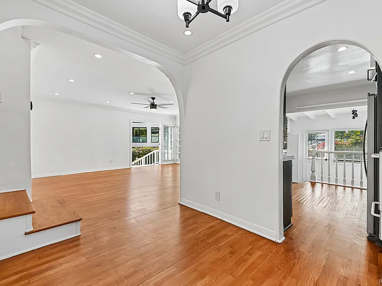 11688 Bellagio RD — Photo 11