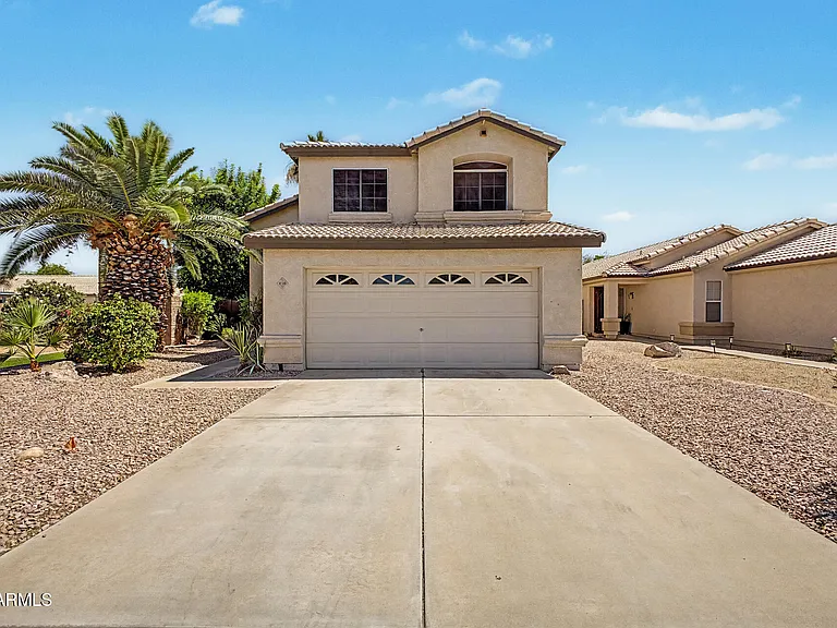 2155 W Olla Ave — Photo 2
