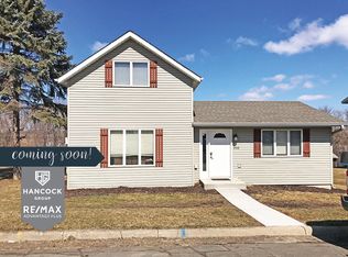 202 1st St NE, Nya, MN 55397