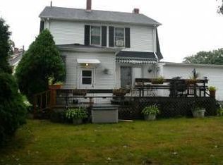 26 Hawthorne Ave, Cranston, RI 02910