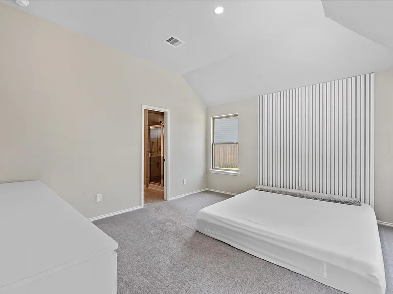 2901 Yaupon Grove Ln — Photo 17