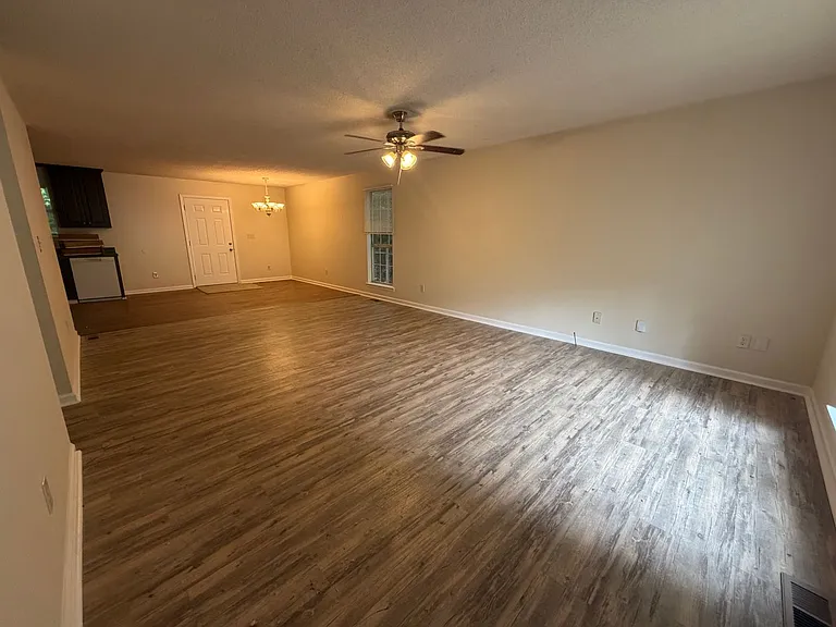 91 Bailey Dr — Photo 12