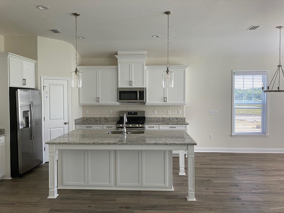 1st image of 303 Ursaline St