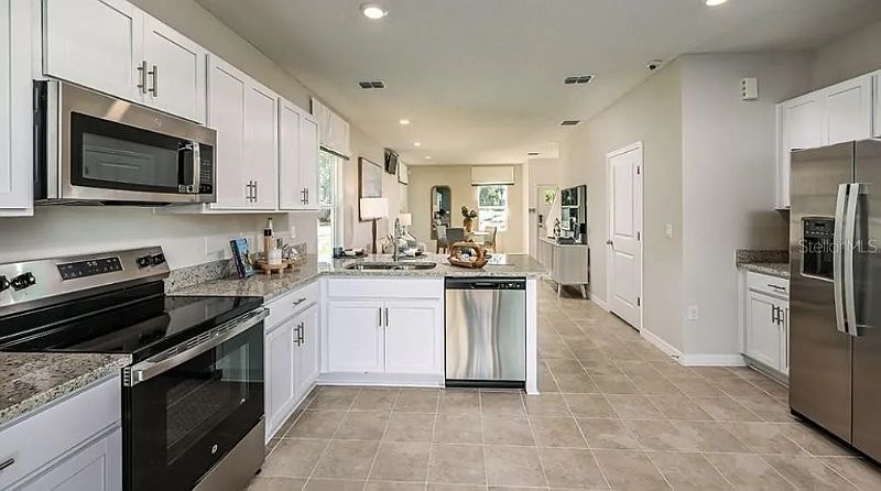 1st image of 6090 N Sabal