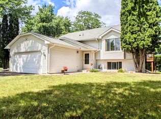 1599 Park Pl, Eagan, MN 55122