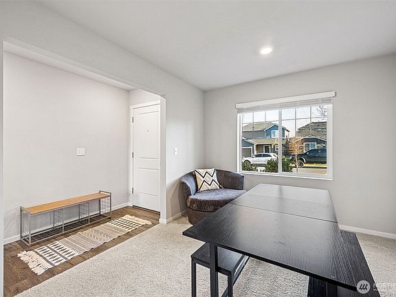 4th image of 10709 183rd Street Ct E