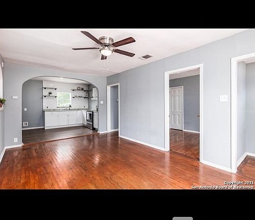 3rd image of 511 Fresno