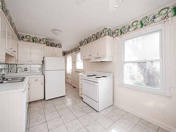 5th image of 3005 Jefferson Ave