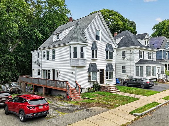 2nd image of 28 Crescent Ave #30