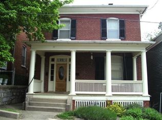 11 N Washington St, Staunton, VA 24401