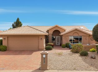 26421 S Howard Dr, Sun Lakes, AZ 85248