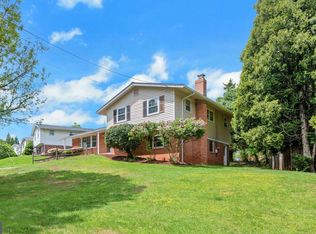 11832 Enid Dr, Potomac, MD