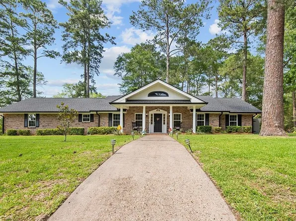 1504 Jacolyn St, Jasper, TX 75951