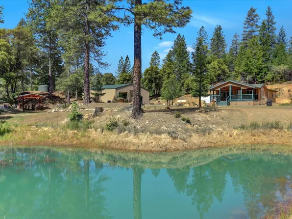 26054 Lowell Hill Rd, Nevada City, CA 95945