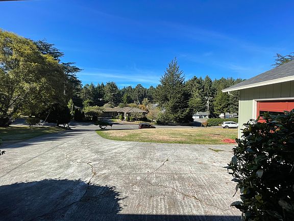 5th image of 2237 Wycliff Ln