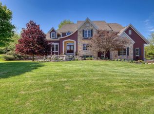 5249 Red Cedar COURT, West Bend, WI 53095