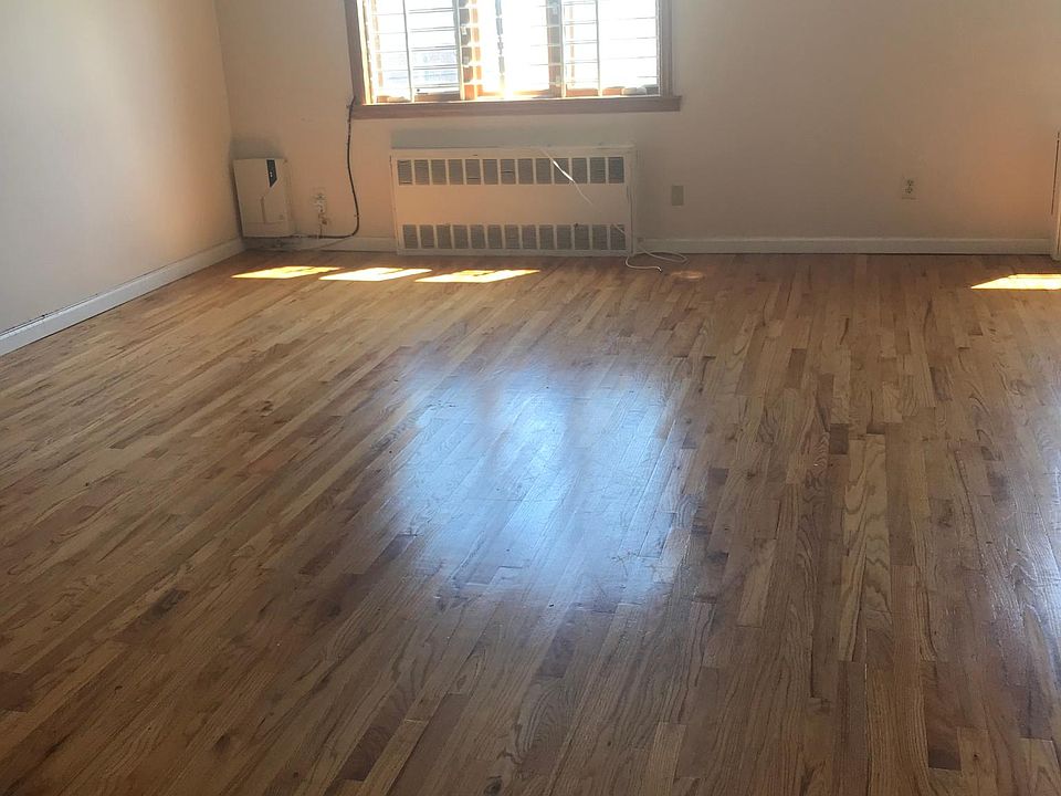 1st image of 7211 60th Ave #3