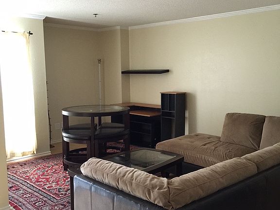 2nd image of 1504 Lincoln Way APT 135