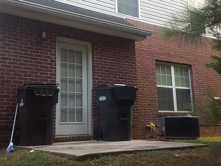 188 Rankin Cir — Photo 3