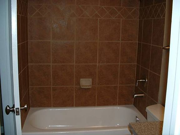 3rd image of 4515 Briar Hollow Pl APT 311
