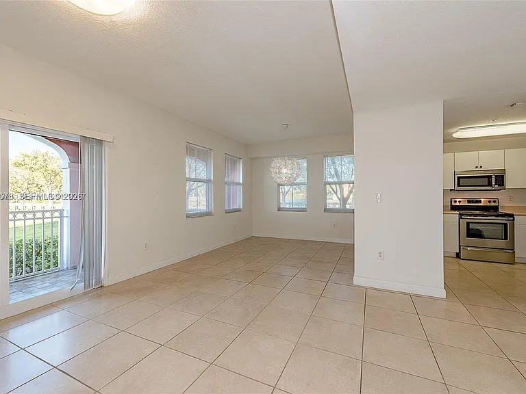 10901 NW 83rd St #104 — Photo 3