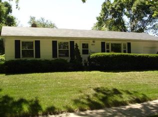 1611 Meadowcrest Ln, Middleton, WI 53562