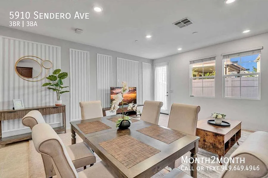 Chic Home on Sendero Ave — Photo 4