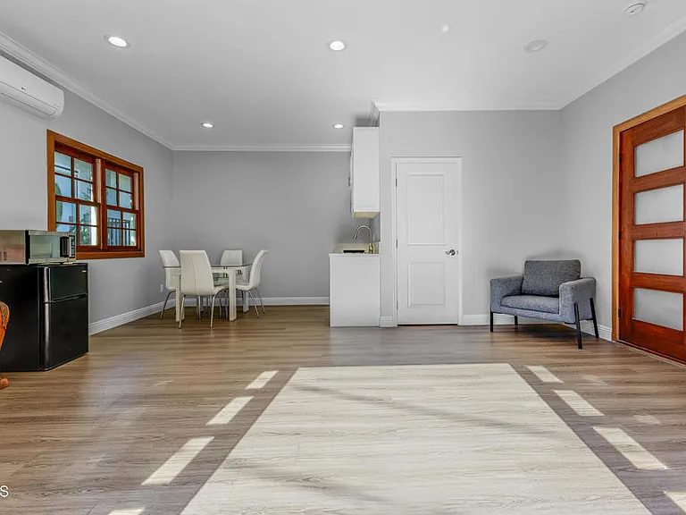 1115 S Wilton Pl #1115A — Photo 3