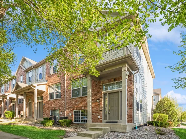 116 Blackhawk Ct N #7, Wood Dale, IL 60191