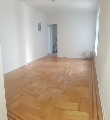 Rented by Smart NY Realty LLC | media 15