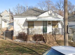 6727 W Park Ave, Saint Louis, MO 63139