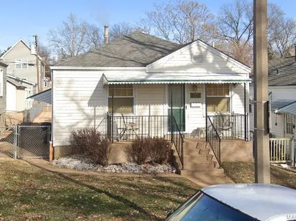 6727 W Park Ave, Saint Louis, MO 63139