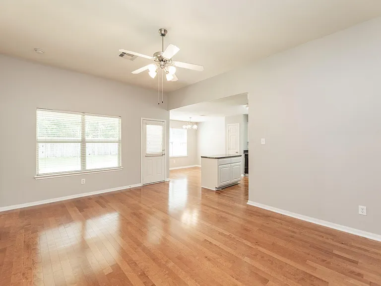 3910 Enclave Mist Ln — Photo 8
