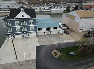 522 Bimini Dr, Sandusky, OH