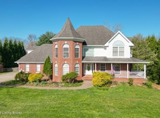 1607 Kamer Dr, La Grange, KY 40031