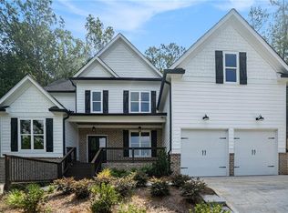56 Lake Overlook Dr, White, GA 30184