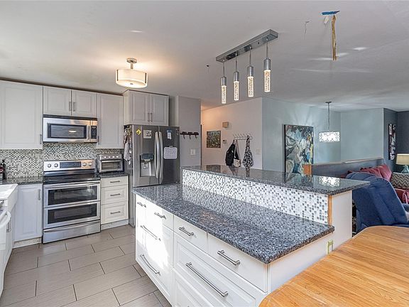 5th image of 6343 Fairview Way