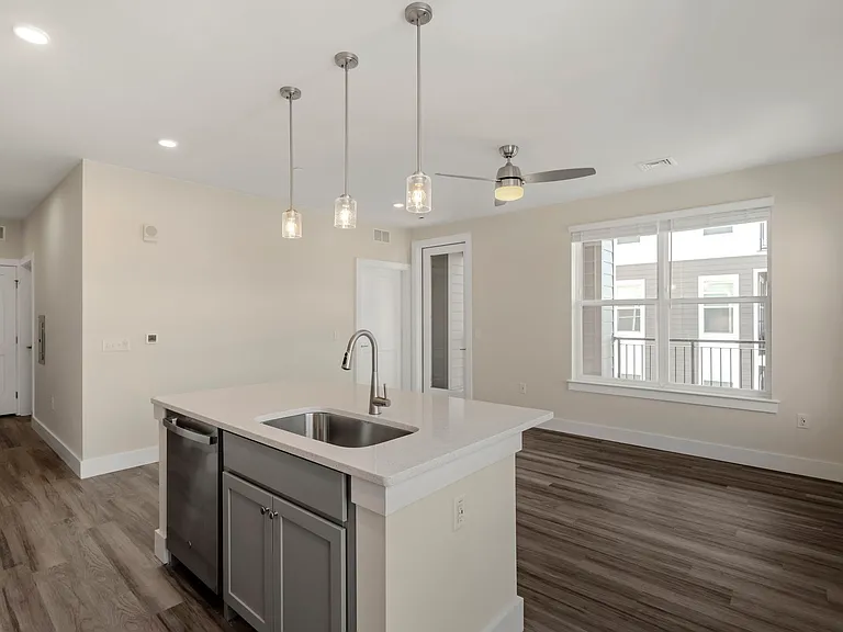 The Pointe at Overlook — Photo 61