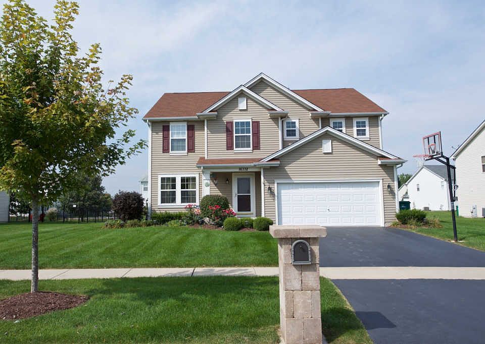 1st image of 16332 S Fox Creek Ln