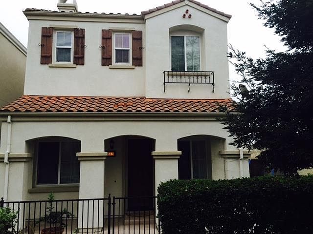 1st image of 862 Foxworthy Ave