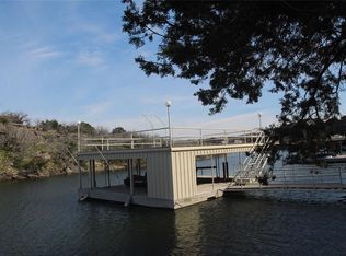 1020 Bluff Creek Dr, Strawn, TX 76475