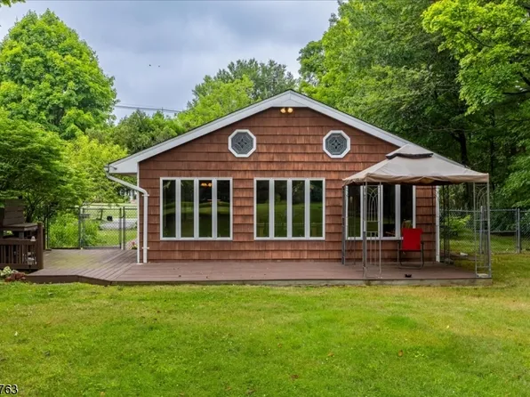36 North Rd, Chester Boro, NJ 07930