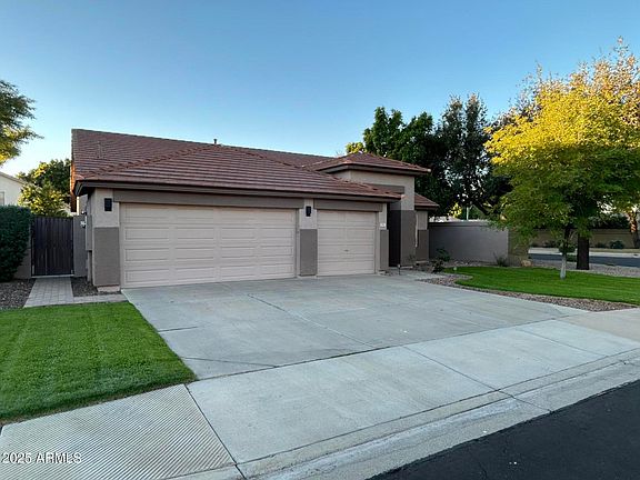 3rd image of 5505 E GABLE Avenue