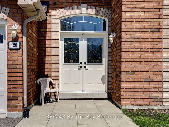 3rd image of 420 Ramblewood Dr