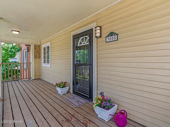 2nd image of 3008 Treeview Ct