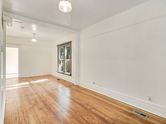 5th image of 510 S 14th St