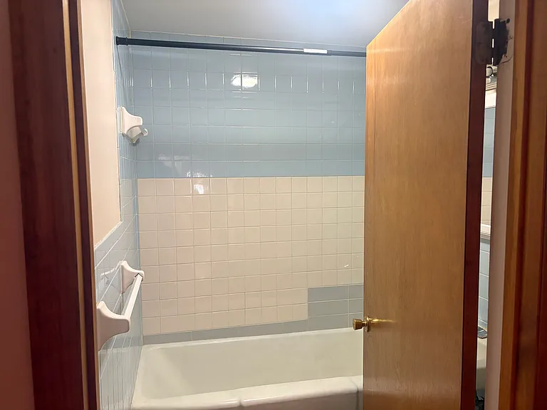 148 Walker St #148 — Photo 9
